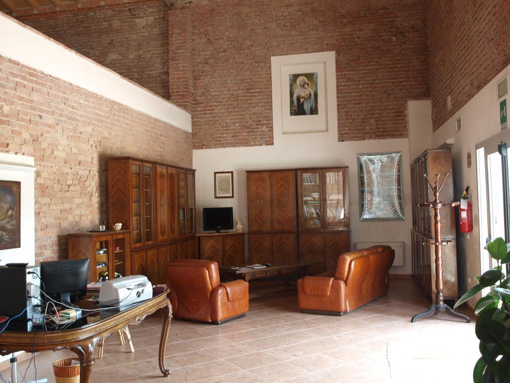 La Cascina Del Sole Hostel Rivarolo del Re ed Uniti Exterior photo